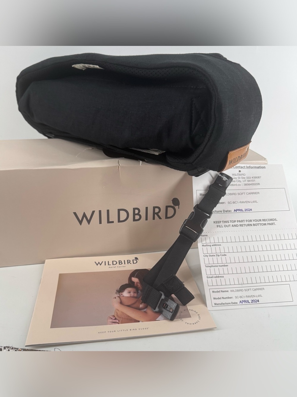 Wildbird Aerial Buckle Carrier Raven L-4XL SC-BC1 MSRP$178 NEW DAMAGED BOX Black